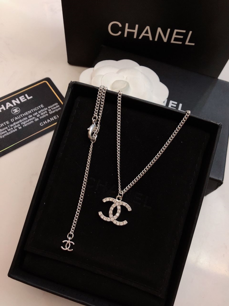 Ch**el necklaces